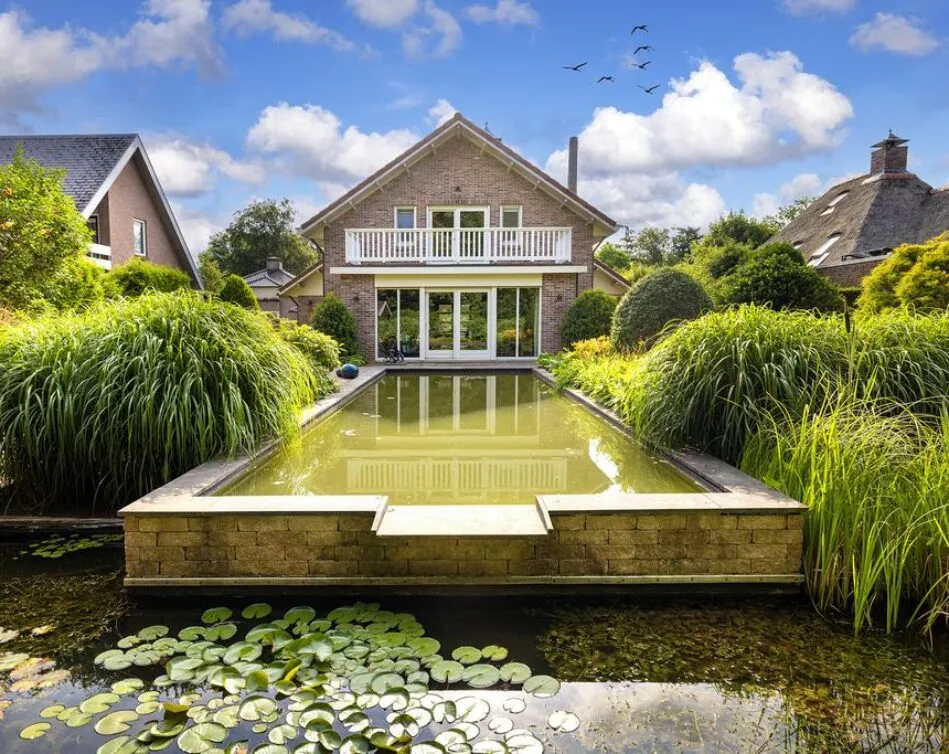 Volumineuze villa aan bosrand - Falkenburgerf Ommen